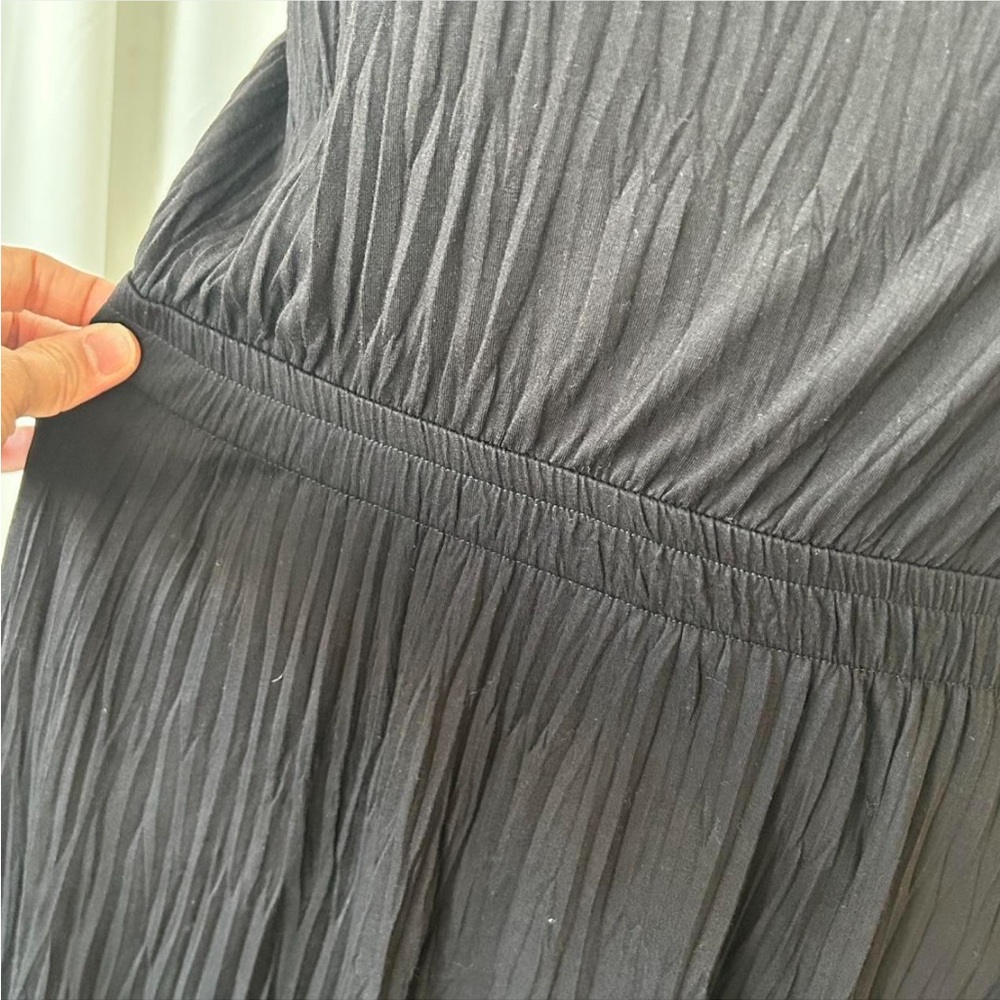 Vince Black Pleated Scoop Neck Tank Dress size Large. - Picture 6 of 8